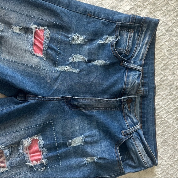 Distressed Blue Jeans with Red Accents - Picture 2 of 6